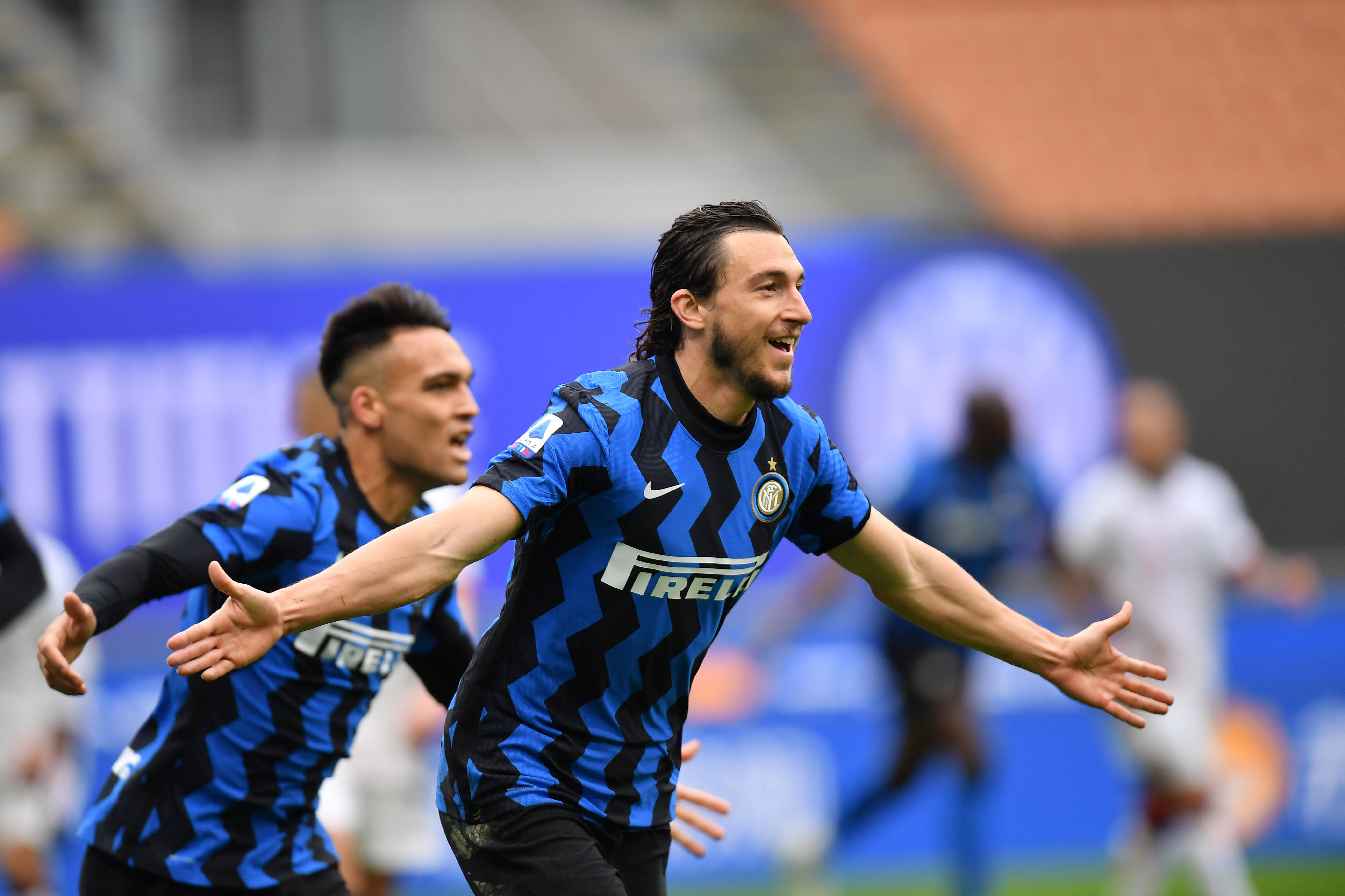 为时晚矣！希罗前三节14中3，末节3投全中砍下11分（觉醒太晚！希罗前三节14投3中，末节三投全进轰下11分）