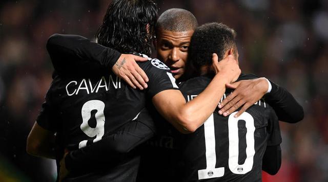 不留情面！东契奇战旧主怒砍35分5篮板11助攻（毫不手软！东契奇对阵旧主轰下35分5篮板11助攻）