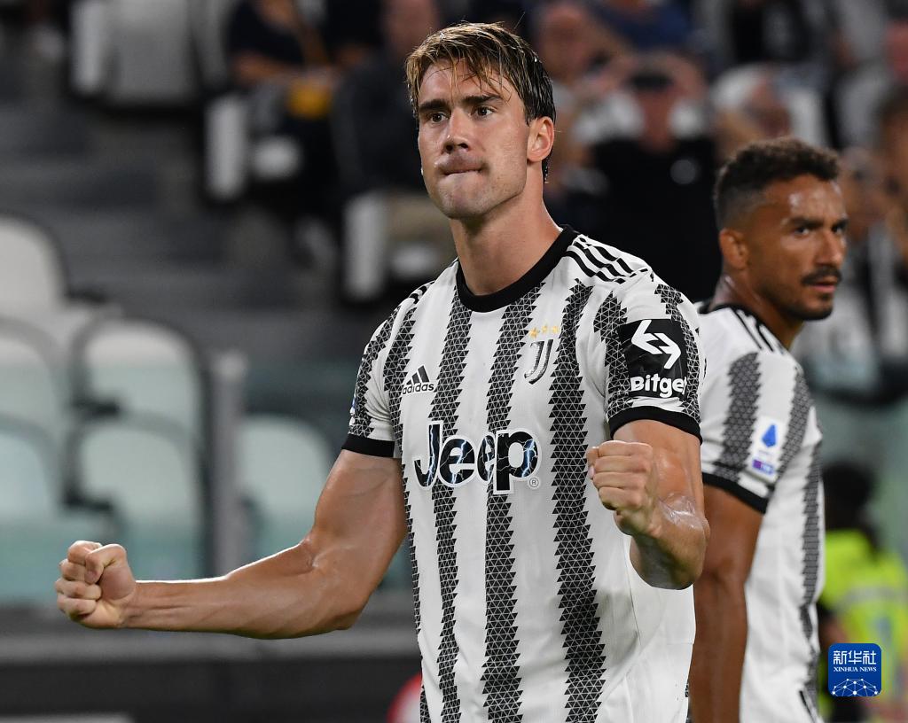 葡萄牙体育3-0布鲁日，路易斯-苏亚雷斯传射，特林康建功（葡萄牙体育三球零封布鲁日：路易斯-苏亚雷斯传射，特林康破门）