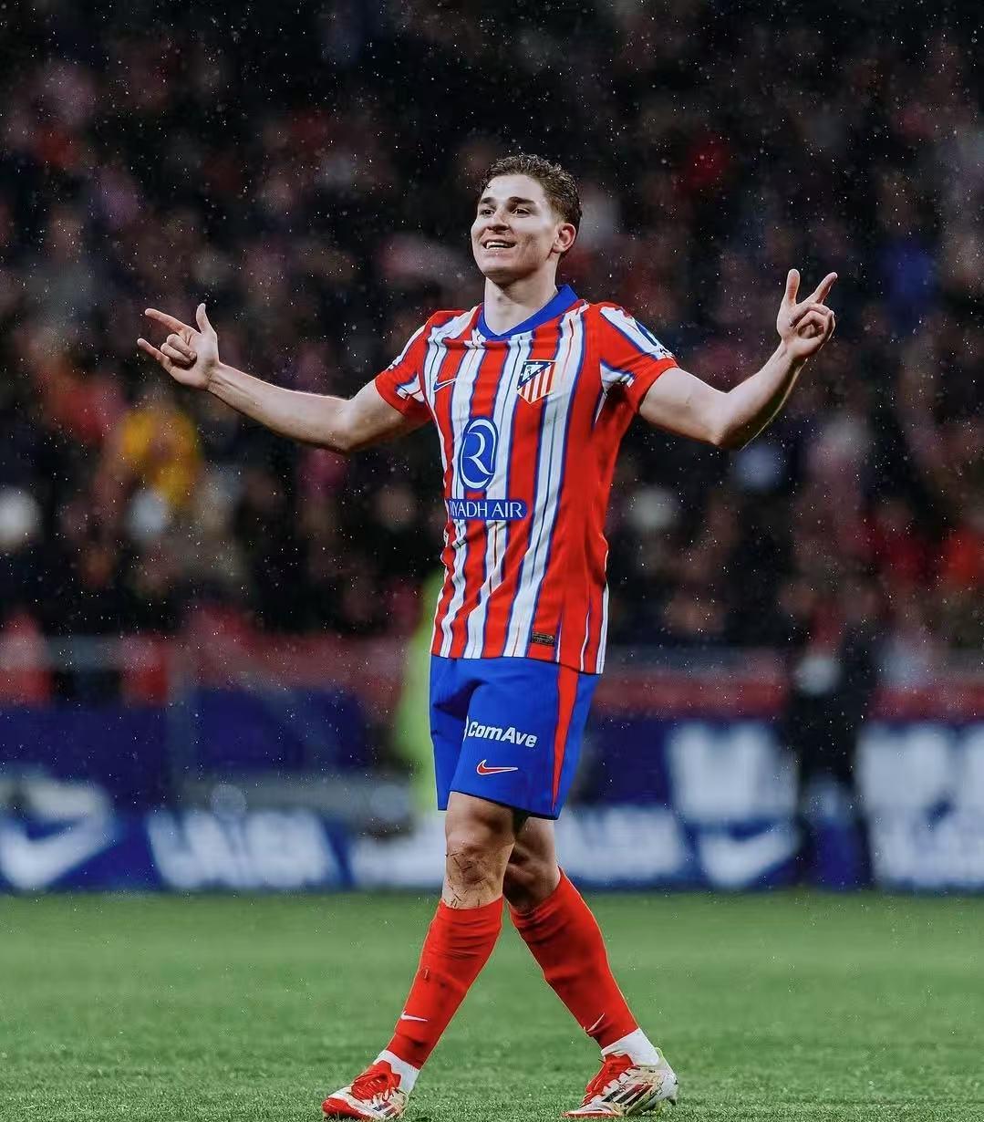 阿尔特塔的双线攻势：阿森纳在英超与欧冠的完美演绎（阿尔特塔双线发力：阿森纳在英超与欧冠尽显风采）