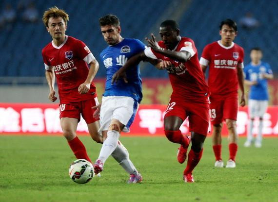 罗马诺：卢克曼没参加训练，这是他对亚特兰大的回应（罗马诺：卢克曼以缺席训练回应亚特兰大）