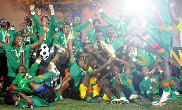 意媒：新星伊万-马耶首次入选一线队，他在国米的未来计划中（意媒：小将伊万-马耶首次跻身一线队，已纳入国米未来规划）